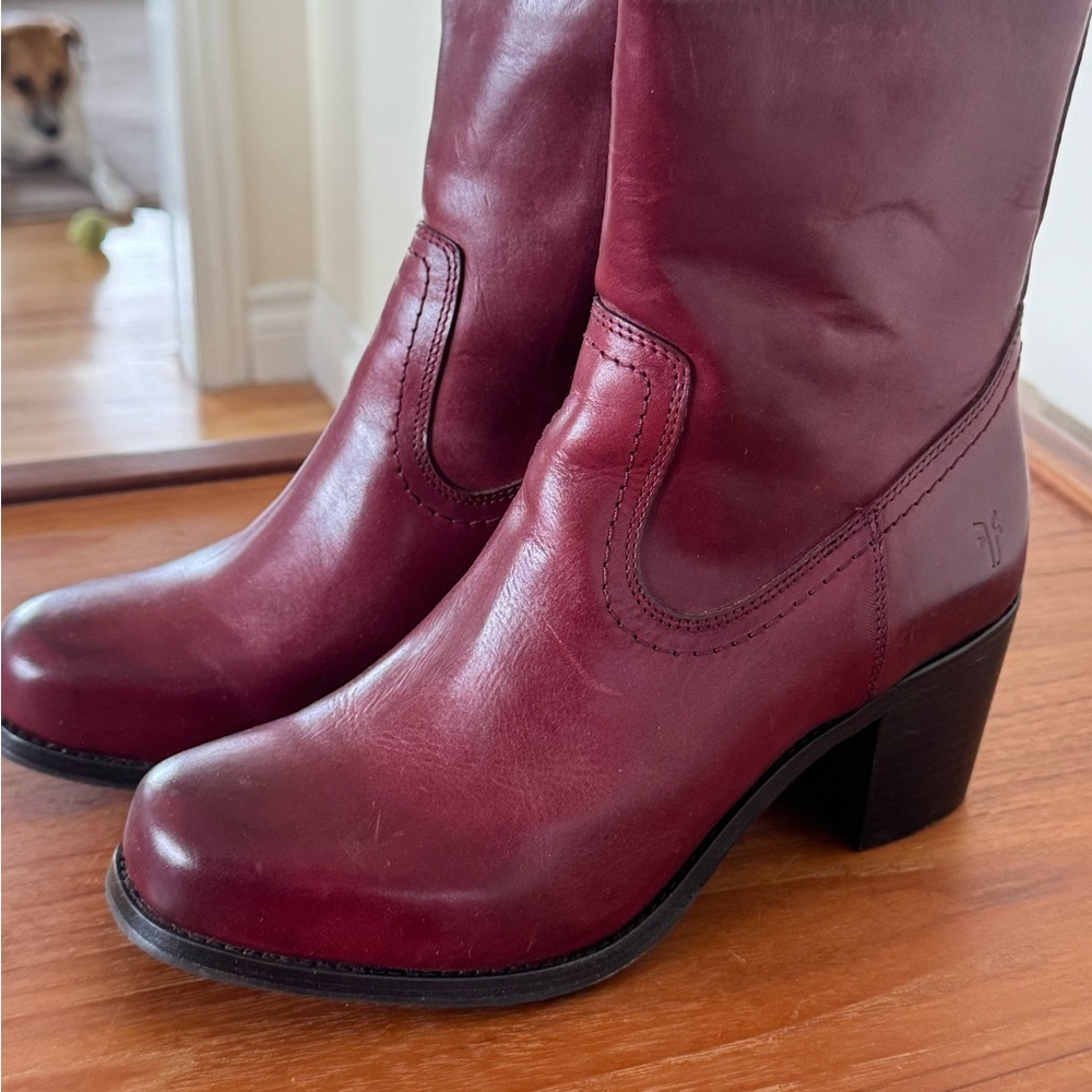 Frye Women's Burgundy Leather Boots